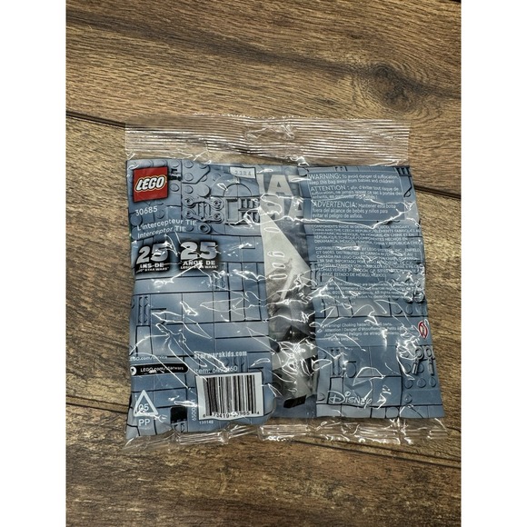 IN HAND New/Factory Sealed 2024 Lego Star Wars 30685 TIE Interceptor Polybag Set - Picture 4 of 4